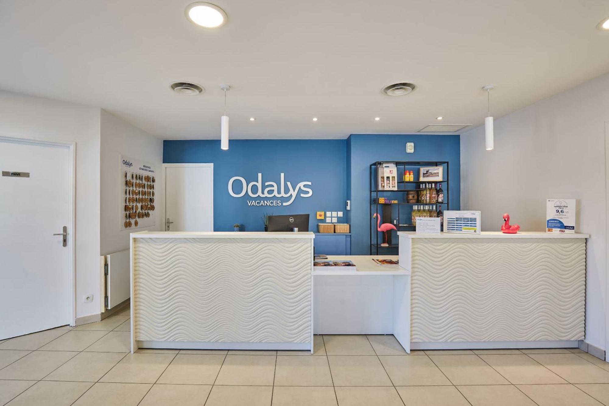 Residence Odalys Le Mas Des Flamants 에그모르트 외부 사진